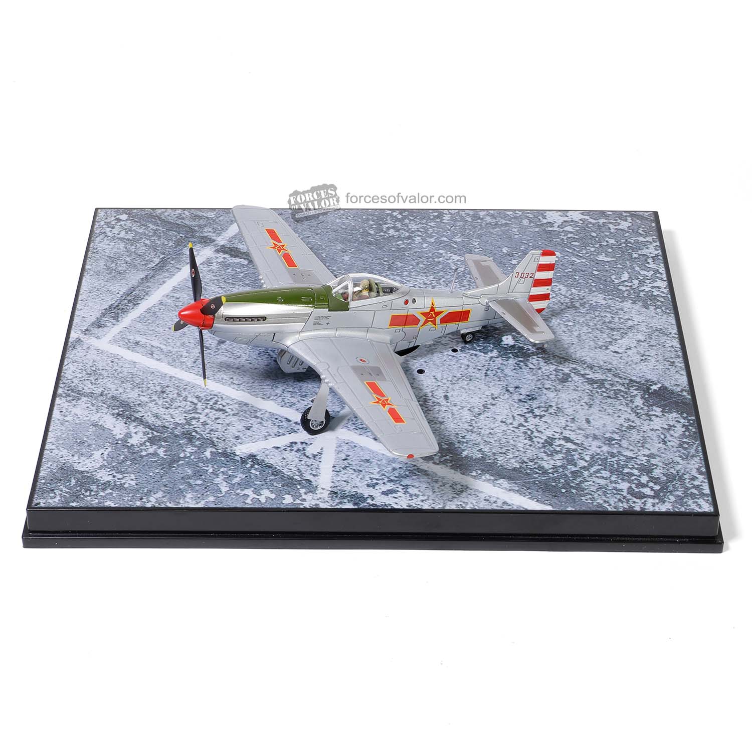 Mustang P-51D 2e Squadron People's Liberaton Army Oktober 1949 - 1:72